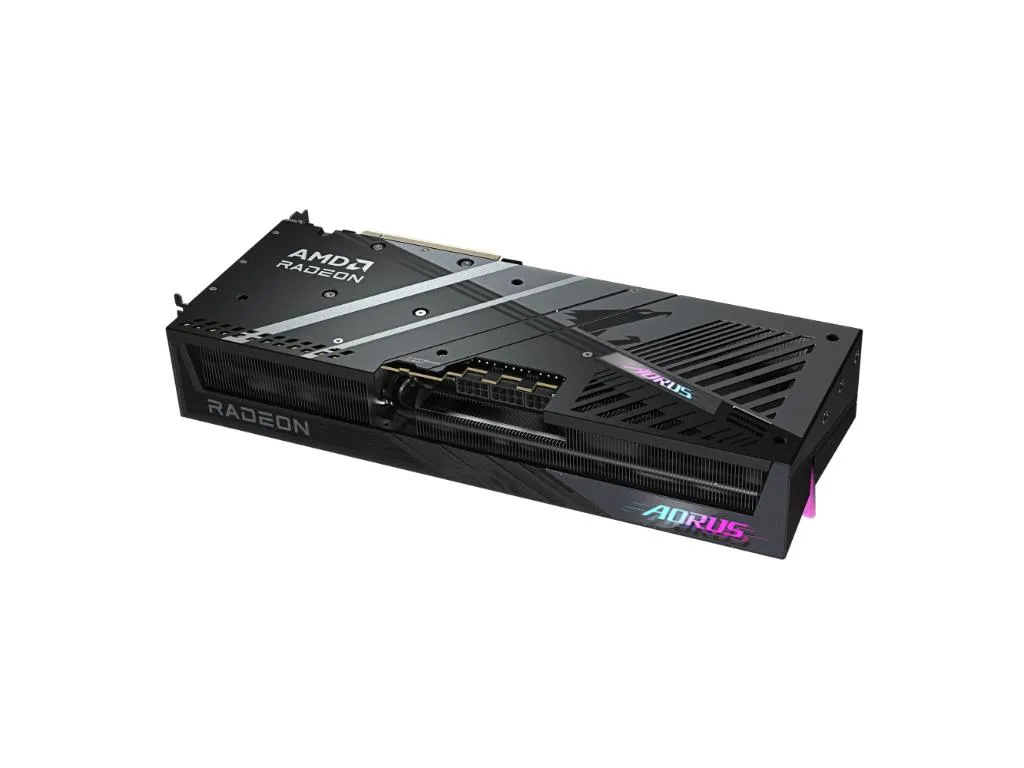 Graficka karta GIGABYTE RX 9070 XT AMD/16GB/GDDR6/256bit/crna Slika 3